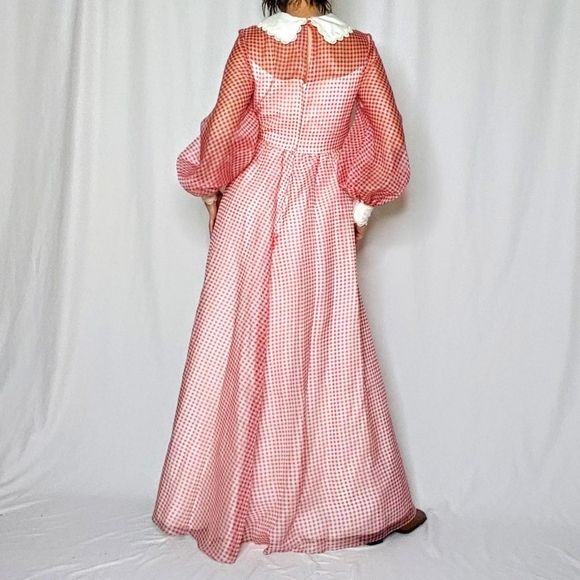 SOLD 70s gingham bishop sleeve gown - Picture 2 of 4